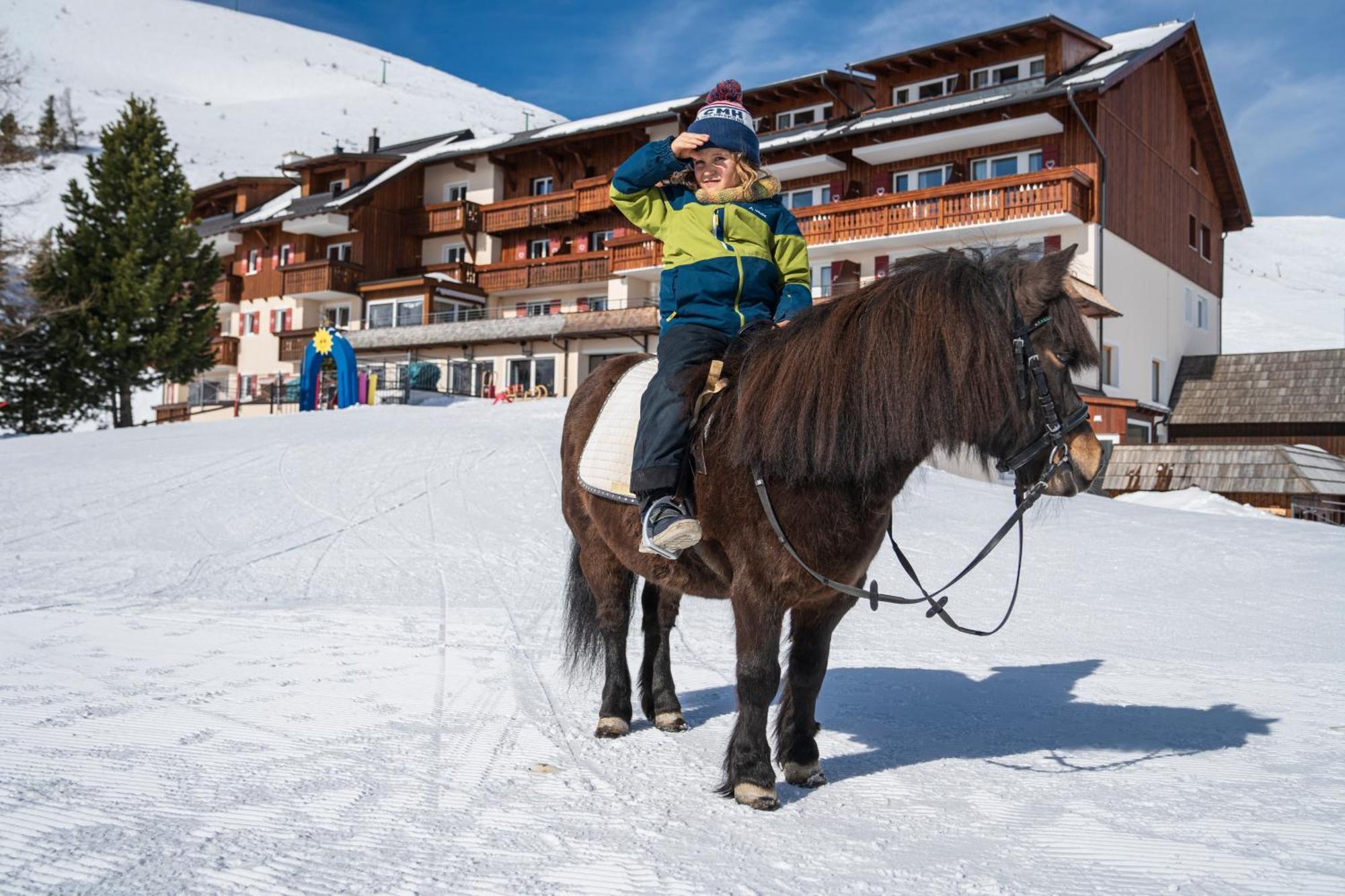 Heidi-Hotel Falkertsee - Kinderhotel Patergassen 外观 照片
